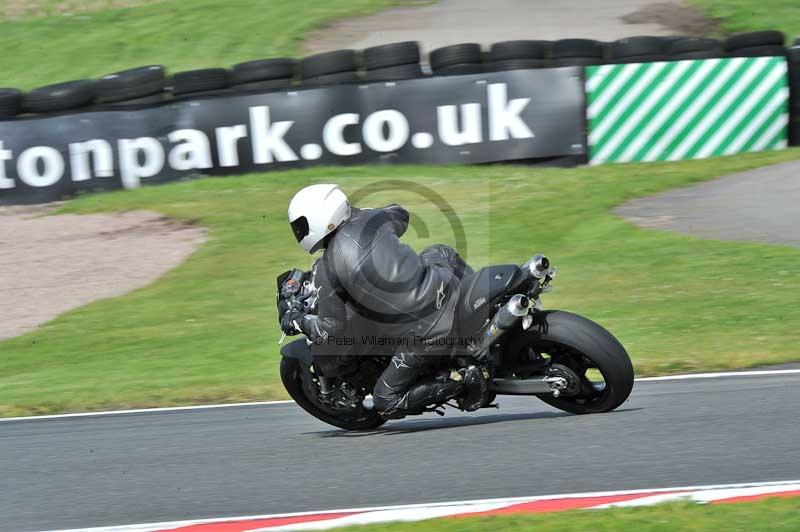 Motorcycle action photographs;Trackday digital images;event digital images;eventdigitalimages;no limits trackday;oulton park;oulton park circuit cheshire;oulton park photographs;peter wileman photography;trackday;trackday photos