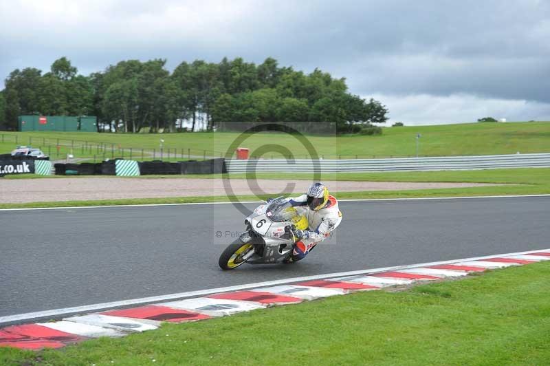 Motorcycle action photographs;Trackday digital images;event digital images;eventdigitalimages;no limits trackday;oulton park;oulton park circuit cheshire;oulton park photographs;peter wileman photography;trackday;trackday photos