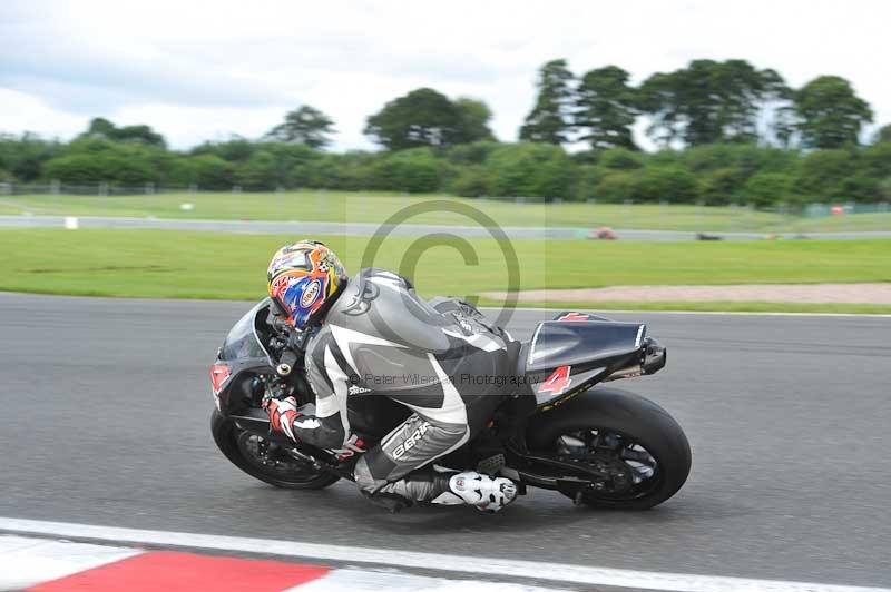 Motorcycle action photographs;Trackday digital images;event digital images;eventdigitalimages;no limits trackday;oulton park;oulton park circuit cheshire;oulton park photographs;peter wileman photography;trackday;trackday photos