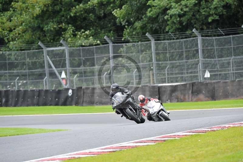 Motorcycle action photographs;Trackday digital images;event digital images;eventdigitalimages;no limits trackday;oulton park;oulton park circuit cheshire;oulton park photographs;peter wileman photography;trackday;trackday photos