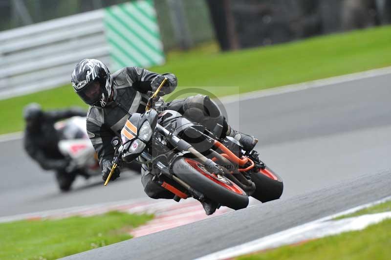 Motorcycle action photographs;Trackday digital images;event digital images;eventdigitalimages;no limits trackday;oulton park;oulton park circuit cheshire;oulton park photographs;peter wileman photography;trackday;trackday photos