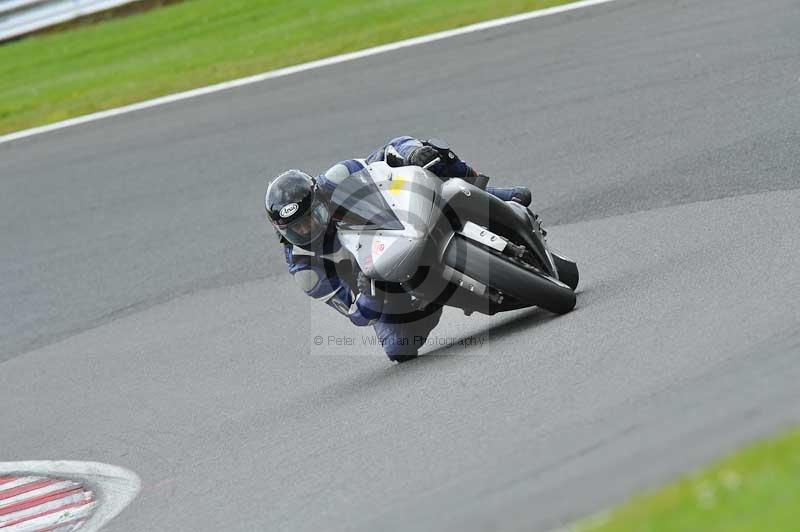 Motorcycle action photographs;Trackday digital images;event digital images;eventdigitalimages;no limits trackday;oulton park;oulton park circuit cheshire;oulton park photographs;peter wileman photography;trackday;trackday photos