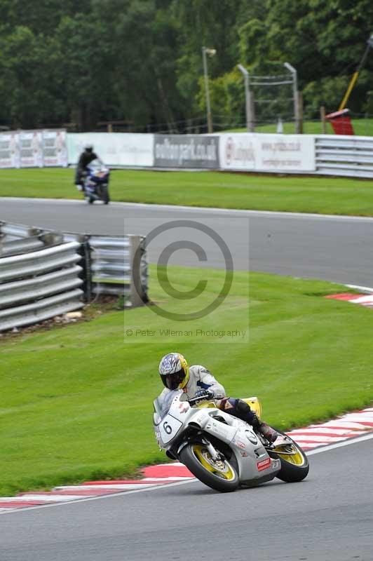 Motorcycle action photographs;Trackday digital images;event digital images;eventdigitalimages;no limits trackday;oulton park;oulton park circuit cheshire;oulton park photographs;peter wileman photography;trackday;trackday photos