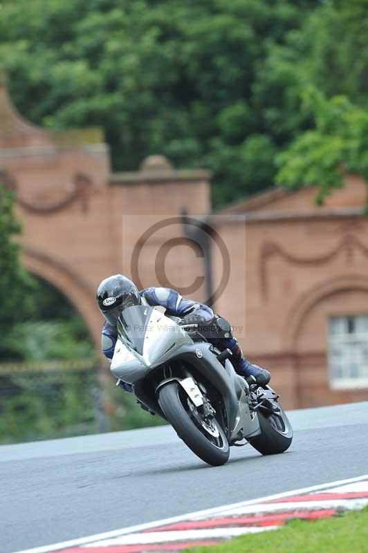 Motorcycle action photographs;Trackday digital images;event digital images;eventdigitalimages;no limits trackday;oulton park;oulton park circuit cheshire;oulton park photographs;peter wileman photography;trackday;trackday photos