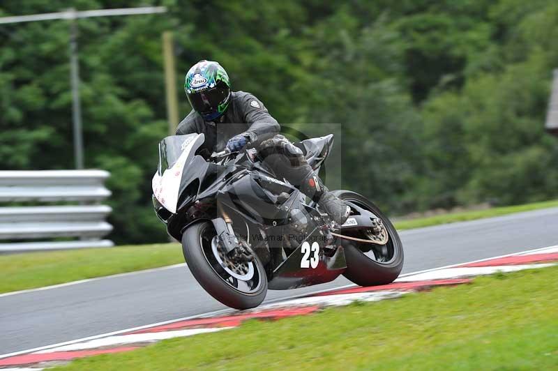 Motorcycle action photographs;Trackday digital images;event digital images;eventdigitalimages;no limits trackday;oulton park;oulton park circuit cheshire;oulton park photographs;peter wileman photography;trackday;trackday photos