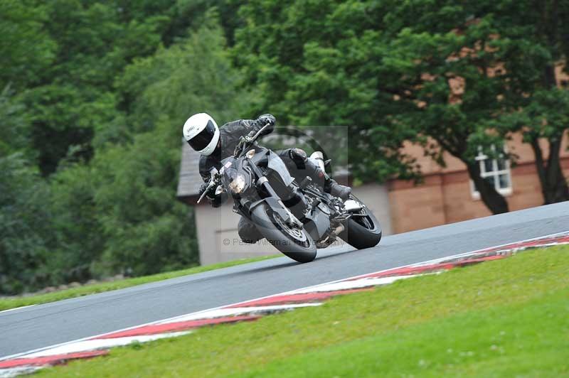 Motorcycle action photographs;Trackday digital images;event digital images;eventdigitalimages;no limits trackday;oulton park;oulton park circuit cheshire;oulton park photographs;peter wileman photography;trackday;trackday photos