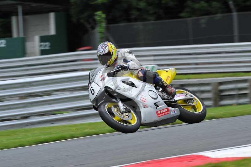 Motorcycle action photographs;Trackday digital images;event digital images;eventdigitalimages;no limits trackday;oulton park;oulton park circuit cheshire;oulton park photographs;peter wileman photography;trackday;trackday photos