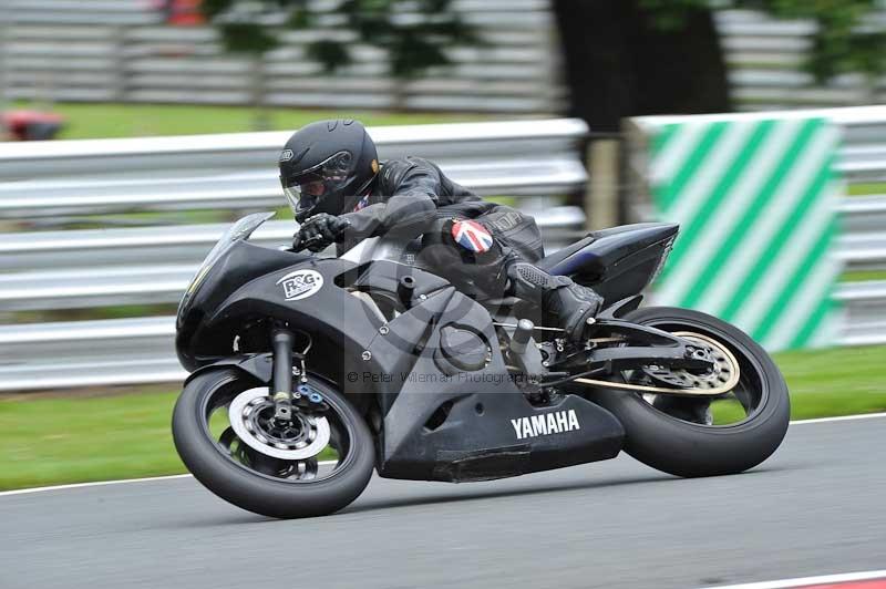 Motorcycle action photographs;Trackday digital images;event digital images;eventdigitalimages;no limits trackday;oulton park;oulton park circuit cheshire;oulton park photographs;peter wileman photography;trackday;trackday photos