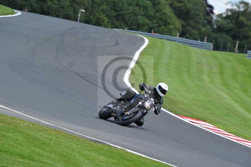 Motorcycle action photographs;Trackday digital images;event digital images;eventdigitalimages;no limits trackday;oulton park;oulton park circuit cheshire;oulton park photographs;peter wileman photography;trackday;trackday photos