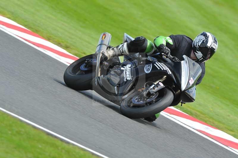 Motorcycle action photographs;Trackday digital images;event digital images;eventdigitalimages;no limits trackday;oulton park;oulton park circuit cheshire;oulton park photographs;peter wileman photography;trackday;trackday photos