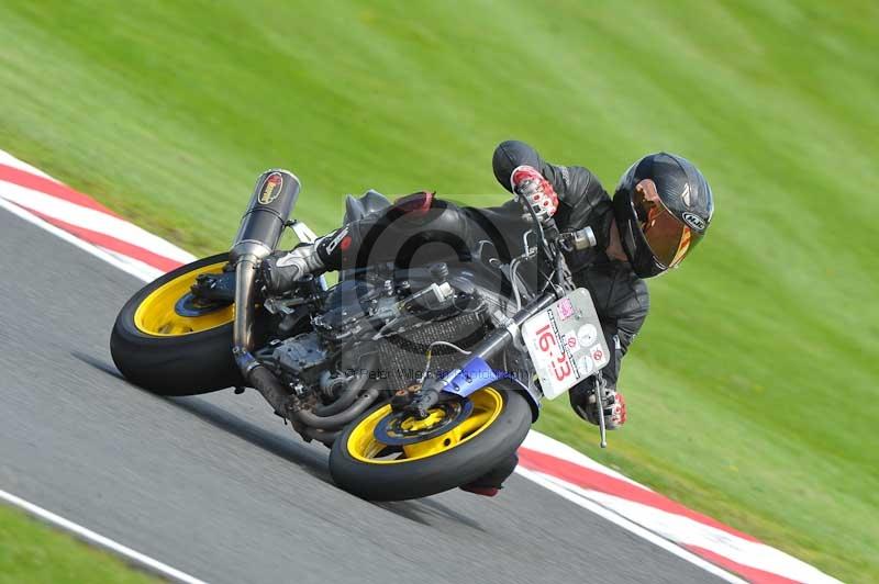 Motorcycle action photographs;Trackday digital images;event digital images;eventdigitalimages;no limits trackday;oulton park;oulton park circuit cheshire;oulton park photographs;peter wileman photography;trackday;trackday photos