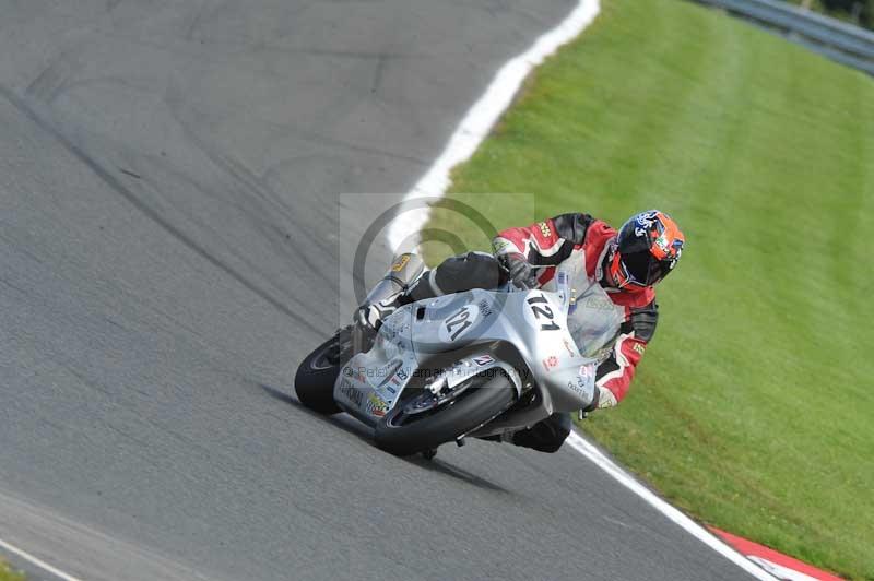 Motorcycle action photographs;Trackday digital images;event digital images;eventdigitalimages;no limits trackday;oulton park;oulton park circuit cheshire;oulton park photographs;peter wileman photography;trackday;trackday photos