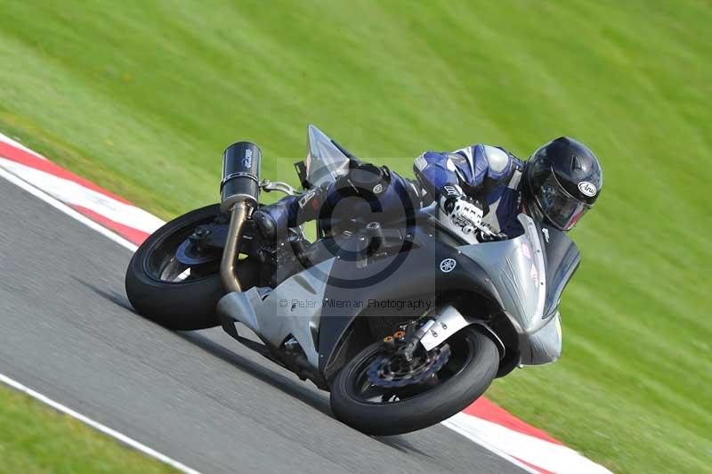 Motorcycle action photographs;Trackday digital images;event digital images;eventdigitalimages;no limits trackday;oulton park;oulton park circuit cheshire;oulton park photographs;peter wileman photography;trackday;trackday photos