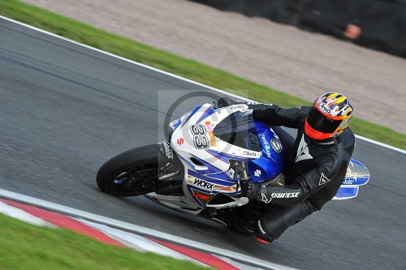 Motorcycle action photographs;Trackday digital images;event digital images;eventdigitalimages;no limits trackday;oulton park;oulton park circuit cheshire;oulton park photographs;peter wileman photography;trackday;trackday photos