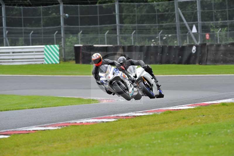 Motorcycle action photographs;Trackday digital images;event digital images;eventdigitalimages;no limits trackday;oulton park;oulton park circuit cheshire;oulton park photographs;peter wileman photography;trackday;trackday photos