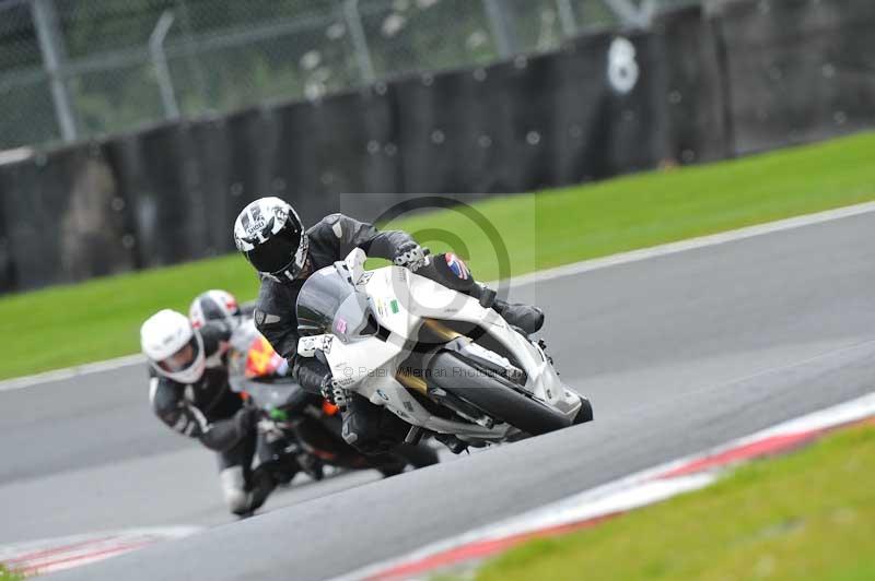 Motorcycle action photographs;Trackday digital images;event digital images;eventdigitalimages;no limits trackday;oulton park;oulton park circuit cheshire;oulton park photographs;peter wileman photography;trackday;trackday photos