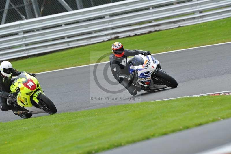 Motorcycle action photographs;Trackday digital images;event digital images;eventdigitalimages;no limits trackday;oulton park;oulton park circuit cheshire;oulton park photographs;peter wileman photography;trackday;trackday photos