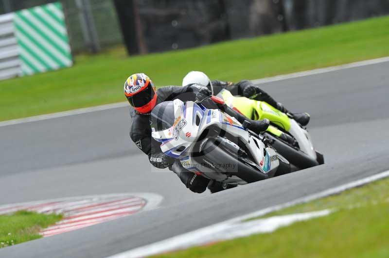 Motorcycle action photographs;Trackday digital images;event digital images;eventdigitalimages;no limits trackday;oulton park;oulton park circuit cheshire;oulton park photographs;peter wileman photography;trackday;trackday photos