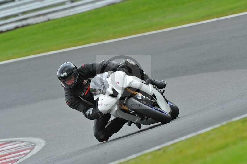 Motorcycle action photographs;Trackday digital images;event digital images;eventdigitalimages;no limits trackday;oulton park;oulton park circuit cheshire;oulton park photographs;peter wileman photography;trackday;trackday photos