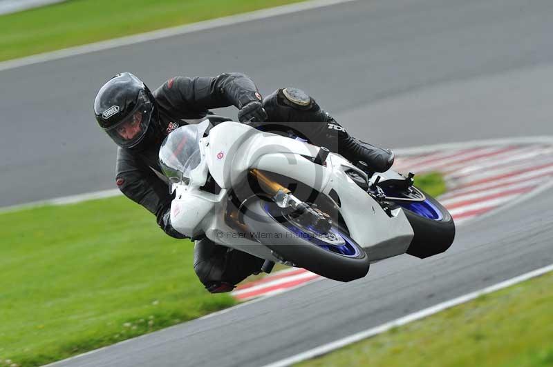 Motorcycle action photographs;Trackday digital images;event digital images;eventdigitalimages;no limits trackday;oulton park;oulton park circuit cheshire;oulton park photographs;peter wileman photography;trackday;trackday photos