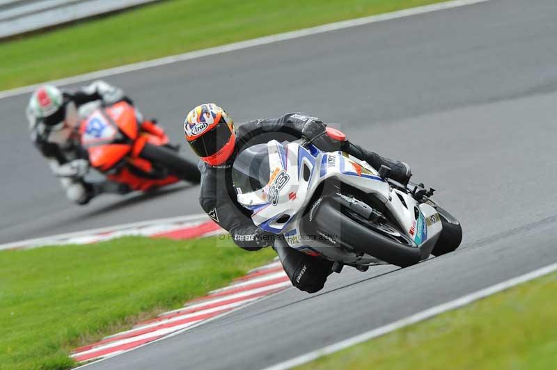 Motorcycle action photographs;Trackday digital images;event digital images;eventdigitalimages;no limits trackday;oulton park;oulton park circuit cheshire;oulton park photographs;peter wileman photography;trackday;trackday photos