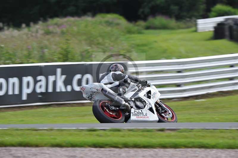 Motorcycle action photographs;Trackday digital images;event digital images;eventdigitalimages;no limits trackday;oulton park;oulton park circuit cheshire;oulton park photographs;peter wileman photography;trackday;trackday photos