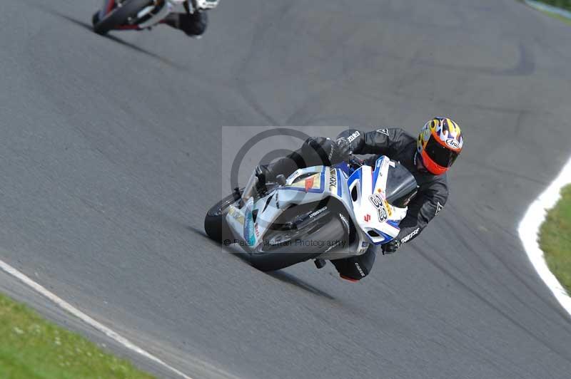 Motorcycle action photographs;Trackday digital images;event digital images;eventdigitalimages;no limits trackday;oulton park;oulton park circuit cheshire;oulton park photographs;peter wileman photography;trackday;trackday photos