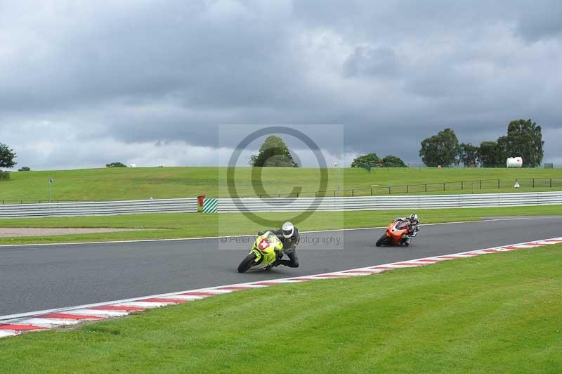 Motorcycle action photographs;Trackday digital images;event digital images;eventdigitalimages;no limits trackday;oulton park;oulton park circuit cheshire;oulton park photographs;peter wileman photography;trackday;trackday photos