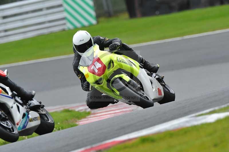 Motorcycle action photographs;Trackday digital images;event digital images;eventdigitalimages;no limits trackday;oulton park;oulton park circuit cheshire;oulton park photographs;peter wileman photography;trackday;trackday photos