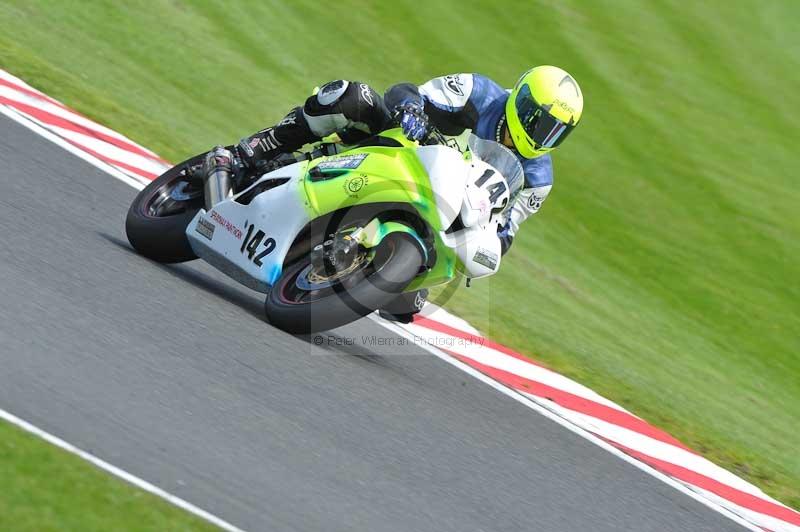 Motorcycle action photographs;Trackday digital images;event digital images;eventdigitalimages;no limits trackday;oulton park;oulton park circuit cheshire;oulton park photographs;peter wileman photography;trackday;trackday photos