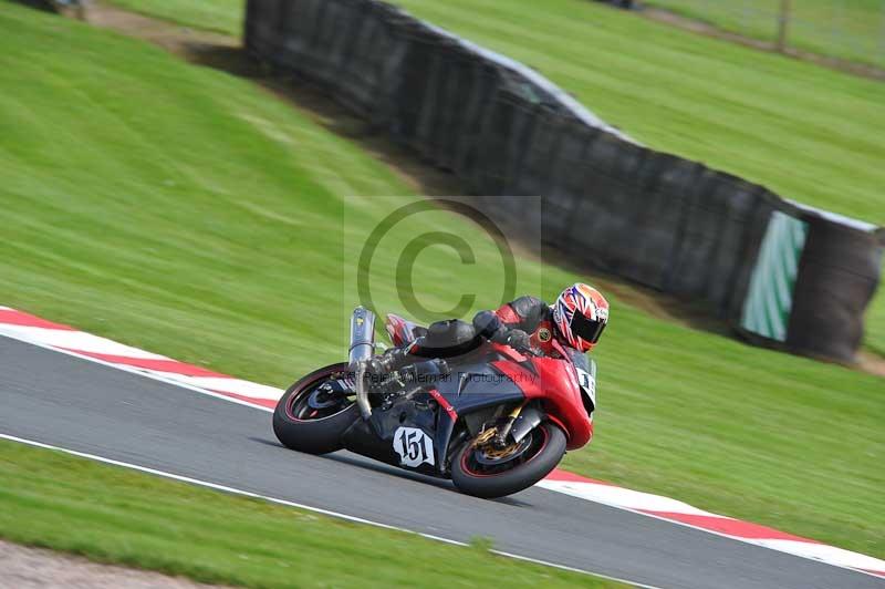 Motorcycle action photographs;Trackday digital images;event digital images;eventdigitalimages;no limits trackday;oulton park;oulton park circuit cheshire;oulton park photographs;peter wileman photography;trackday;trackday photos