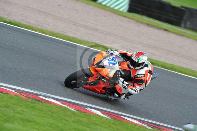 Motorcycle action photographs;Trackday digital images;event digital images;eventdigitalimages;no limits trackday;oulton park;oulton park circuit cheshire;oulton park photographs;peter wileman photography;trackday;trackday photos