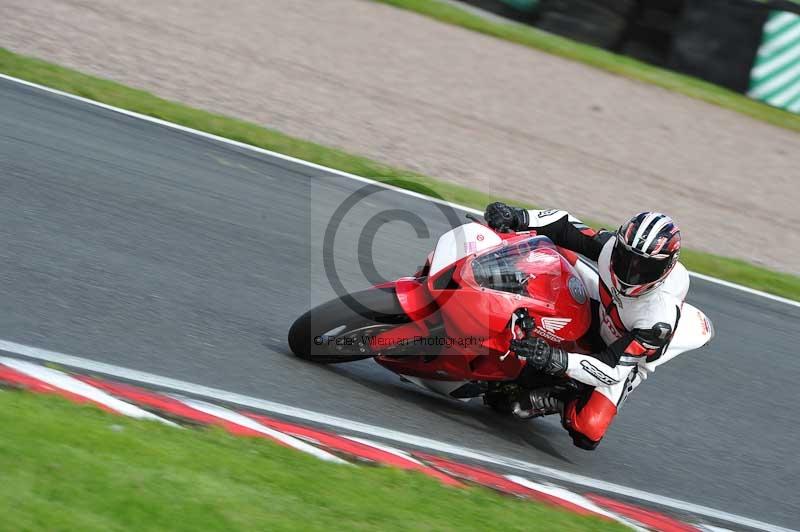 Motorcycle action photographs;Trackday digital images;event digital images;eventdigitalimages;no limits trackday;oulton park;oulton park circuit cheshire;oulton park photographs;peter wileman photography;trackday;trackday photos