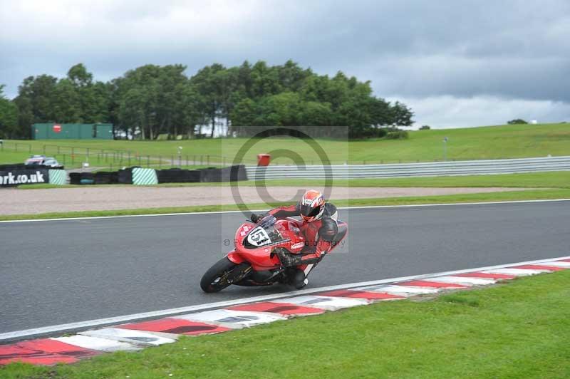 Motorcycle action photographs;Trackday digital images;event digital images;eventdigitalimages;no limits trackday;oulton park;oulton park circuit cheshire;oulton park photographs;peter wileman photography;trackday;trackday photos