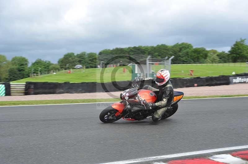 Motorcycle action photographs;Trackday digital images;event digital images;eventdigitalimages;no limits trackday;oulton park;oulton park circuit cheshire;oulton park photographs;peter wileman photography;trackday;trackday photos