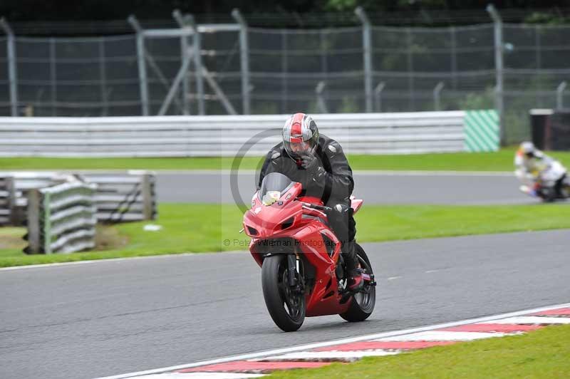 Motorcycle action photographs;Trackday digital images;event digital images;eventdigitalimages;no limits trackday;oulton park;oulton park circuit cheshire;oulton park photographs;peter wileman photography;trackday;trackday photos