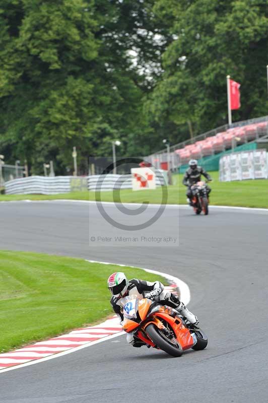 Motorcycle action photographs;Trackday digital images;event digital images;eventdigitalimages;no limits trackday;oulton park;oulton park circuit cheshire;oulton park photographs;peter wileman photography;trackday;trackday photos