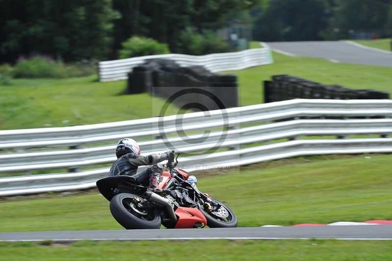 Motorcycle action photographs;Trackday digital images;event digital images;eventdigitalimages;no limits trackday;oulton park;oulton park circuit cheshire;oulton park photographs;peter wileman photography;trackday;trackday photos