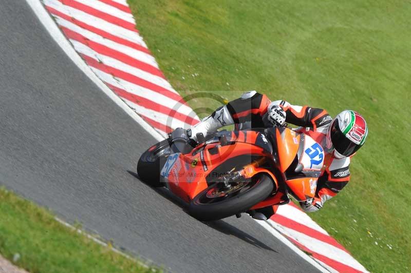 Motorcycle action photographs;Trackday digital images;event digital images;eventdigitalimages;no limits trackday;oulton park;oulton park circuit cheshire;oulton park photographs;peter wileman photography;trackday;trackday photos