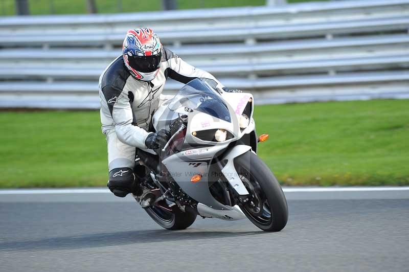 Motorcycle action photographs;Trackday digital images;event digital images;eventdigitalimages;no limits trackday;oulton park;oulton park circuit cheshire;oulton park photographs;peter wileman photography;trackday;trackday photos