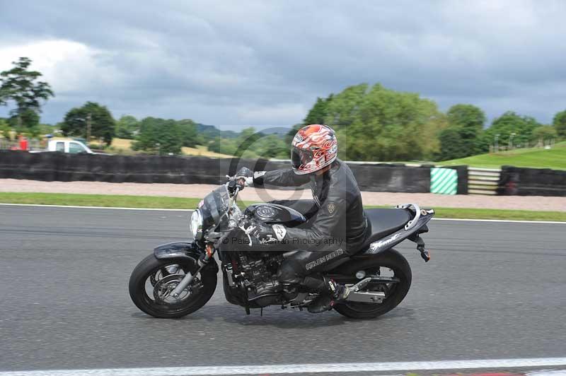 Motorcycle action photographs;Trackday digital images;event digital images;eventdigitalimages;no limits trackday;oulton park;oulton park circuit cheshire;oulton park photographs;peter wileman photography;trackday;trackday photos