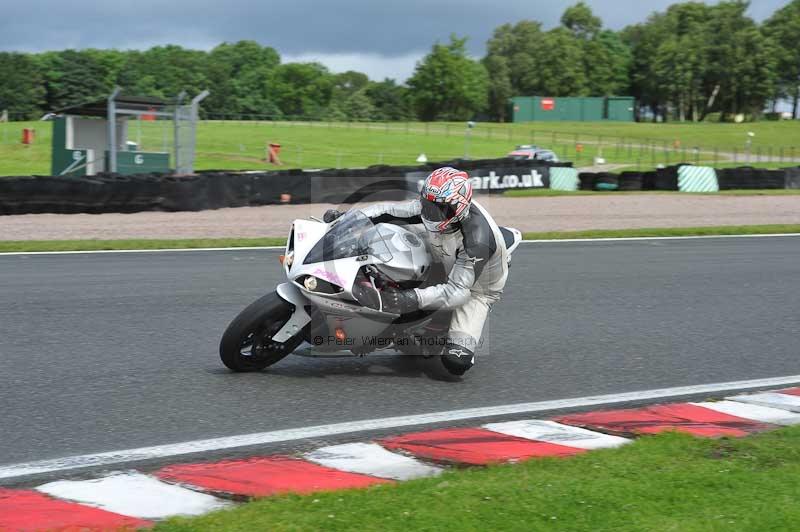 Motorcycle action photographs;Trackday digital images;event digital images;eventdigitalimages;no limits trackday;oulton park;oulton park circuit cheshire;oulton park photographs;peter wileman photography;trackday;trackday photos