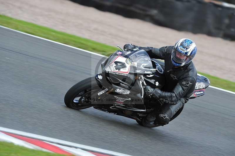 Motorcycle action photographs;Trackday digital images;event digital images;eventdigitalimages;no limits trackday;oulton park;oulton park circuit cheshire;oulton park photographs;peter wileman photography;trackday;trackday photos