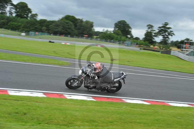 Motorcycle action photographs;Trackday digital images;event digital images;eventdigitalimages;no limits trackday;oulton park;oulton park circuit cheshire;oulton park photographs;peter wileman photography;trackday;trackday photos