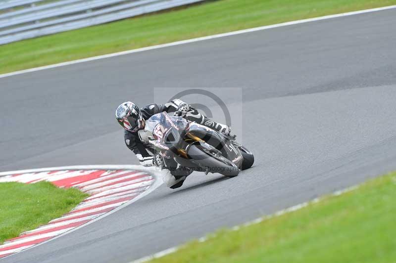 Motorcycle action photographs;Trackday digital images;event digital images;eventdigitalimages;no limits trackday;oulton park;oulton park circuit cheshire;oulton park photographs;peter wileman photography;trackday;trackday photos