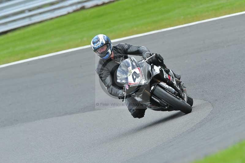 Motorcycle action photographs;Trackday digital images;event digital images;eventdigitalimages;no limits trackday;oulton park;oulton park circuit cheshire;oulton park photographs;peter wileman photography;trackday;trackday photos