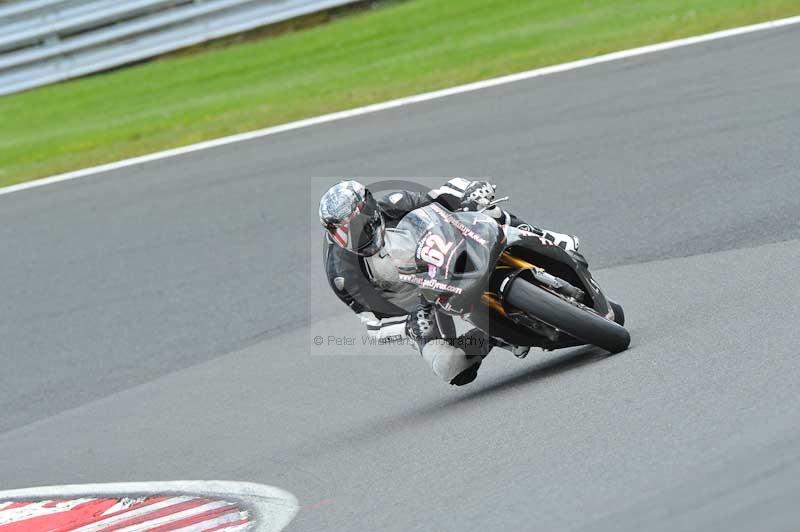 Motorcycle action photographs;Trackday digital images;event digital images;eventdigitalimages;no limits trackday;oulton park;oulton park circuit cheshire;oulton park photographs;peter wileman photography;trackday;trackday photos