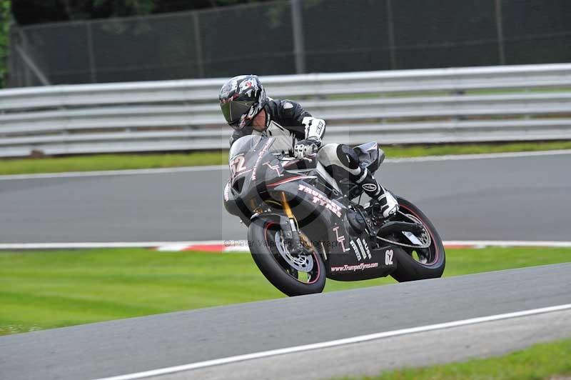 Motorcycle action photographs;Trackday digital images;event digital images;eventdigitalimages;no limits trackday;oulton park;oulton park circuit cheshire;oulton park photographs;peter wileman photography;trackday;trackday photos