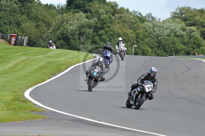 Motorcycle action photographs;Trackday digital images;event digital images;eventdigitalimages;no limits trackday;oulton park;oulton park circuit cheshire;oulton park photographs;peter wileman photography;trackday;trackday photos