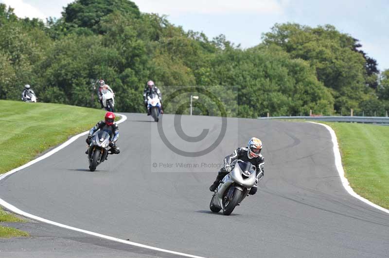 Motorcycle action photographs;Trackday digital images;event digital images;eventdigitalimages;no limits trackday;oulton park;oulton park circuit cheshire;oulton park photographs;peter wileman photography;trackday;trackday photos